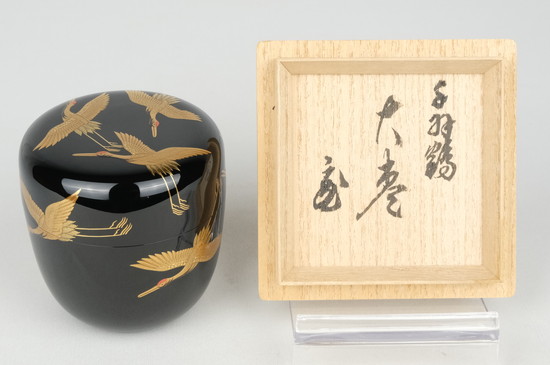 鱗鶴蒔絵黒大棗 前端春斎造 共箱 : 茶道具商 越中屋 - 通販