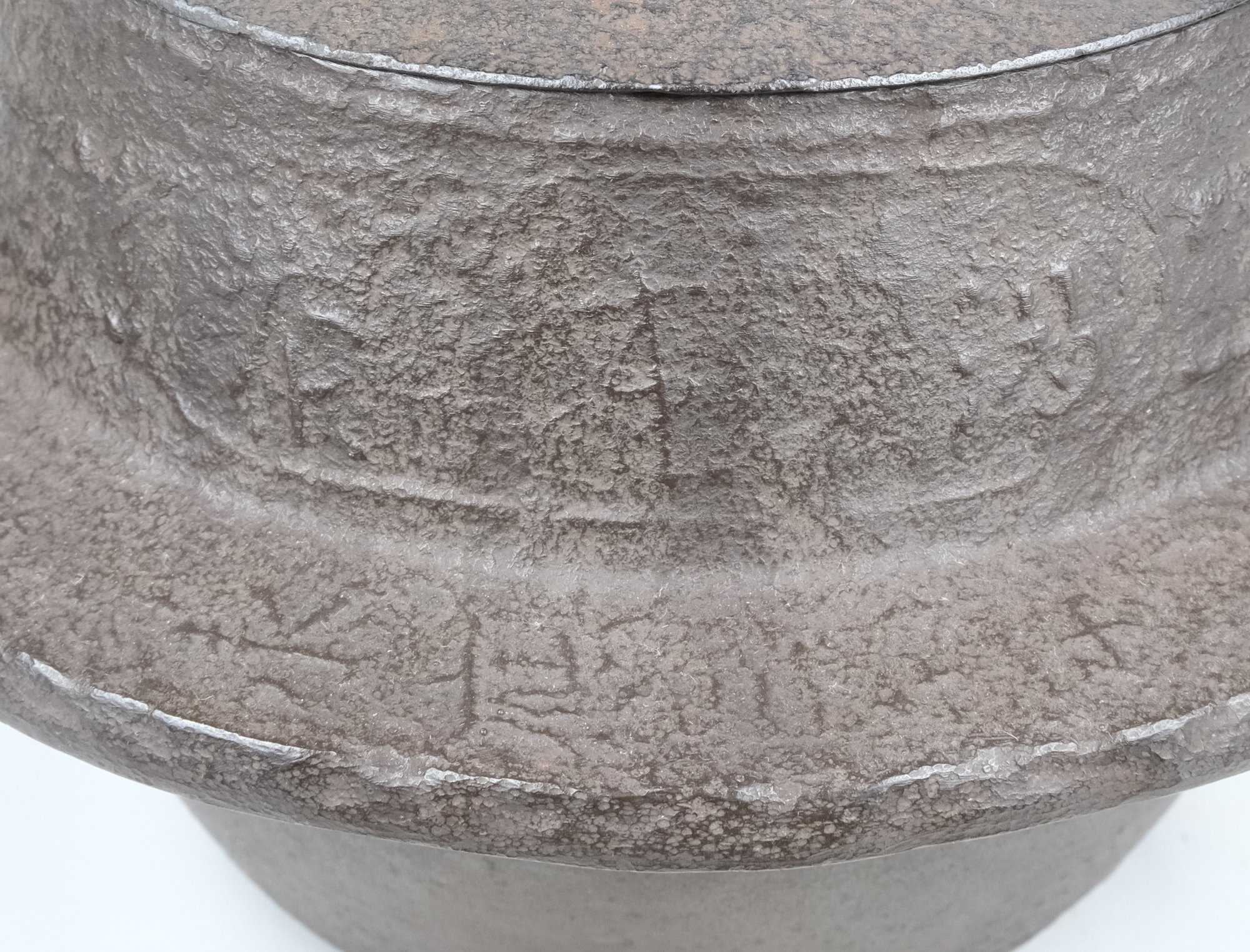 【出物】　時代写茶飯釜　般若勘渓