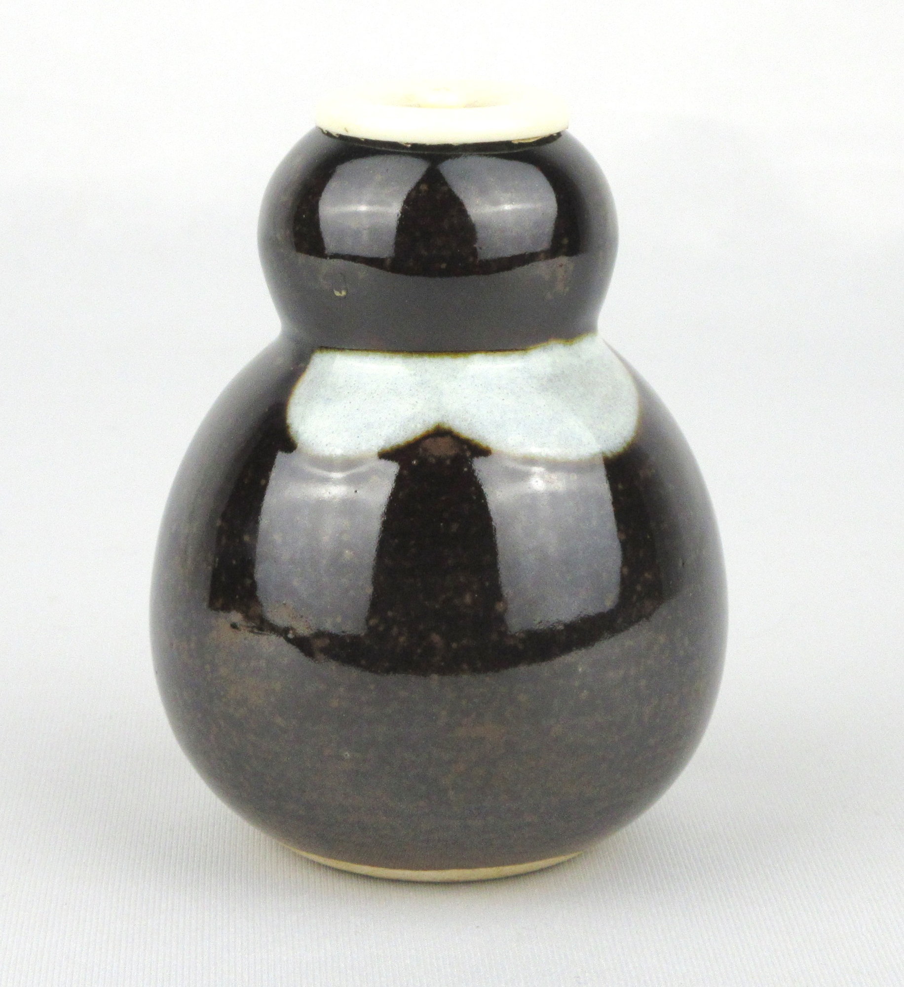 膳所焼 茶入 陽炎園 岩崎新定（作）象牙蓋 仕覆 共箱 | 古美術ささき