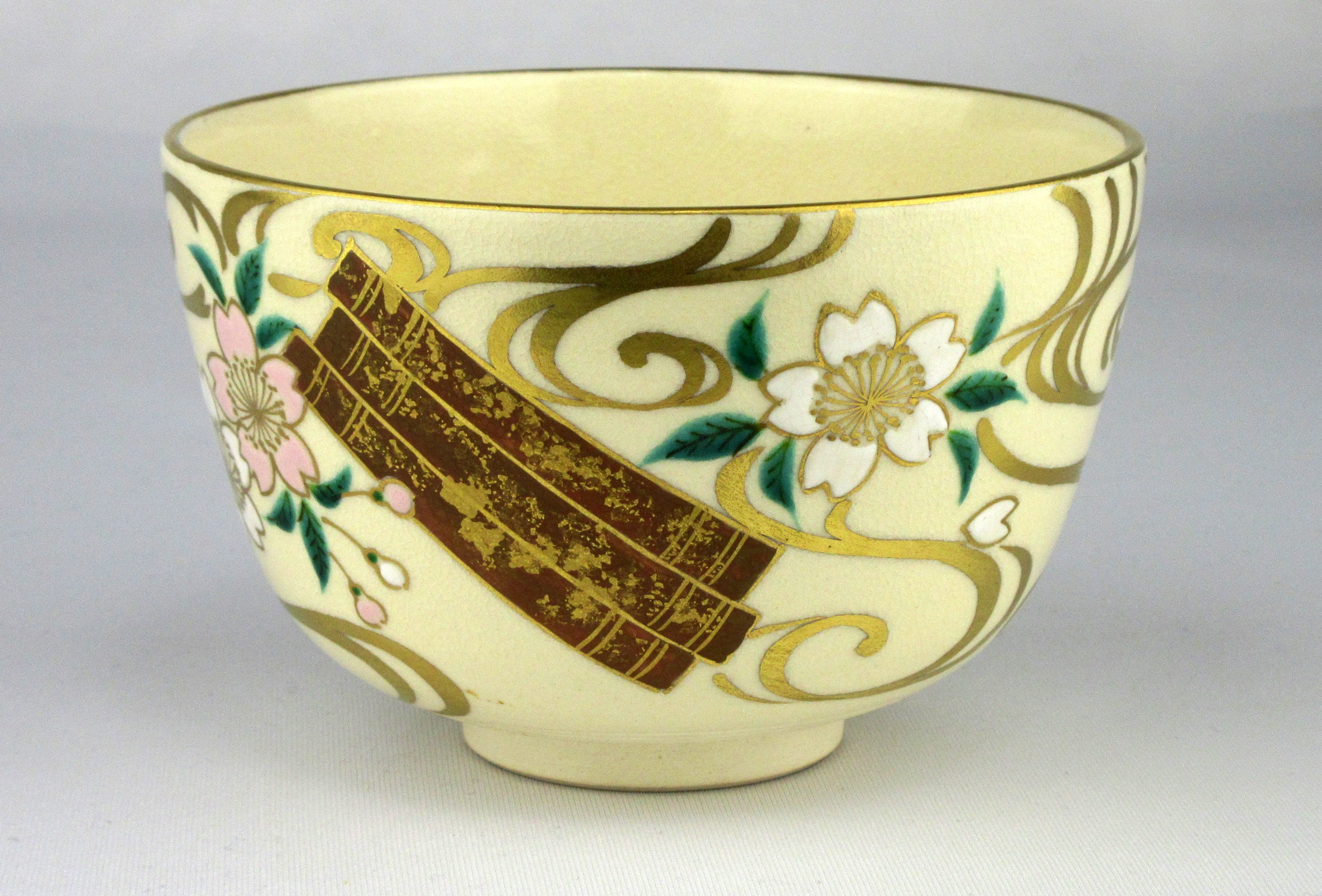 U-tw00014-02.jpg U-tw00014-02.jpg