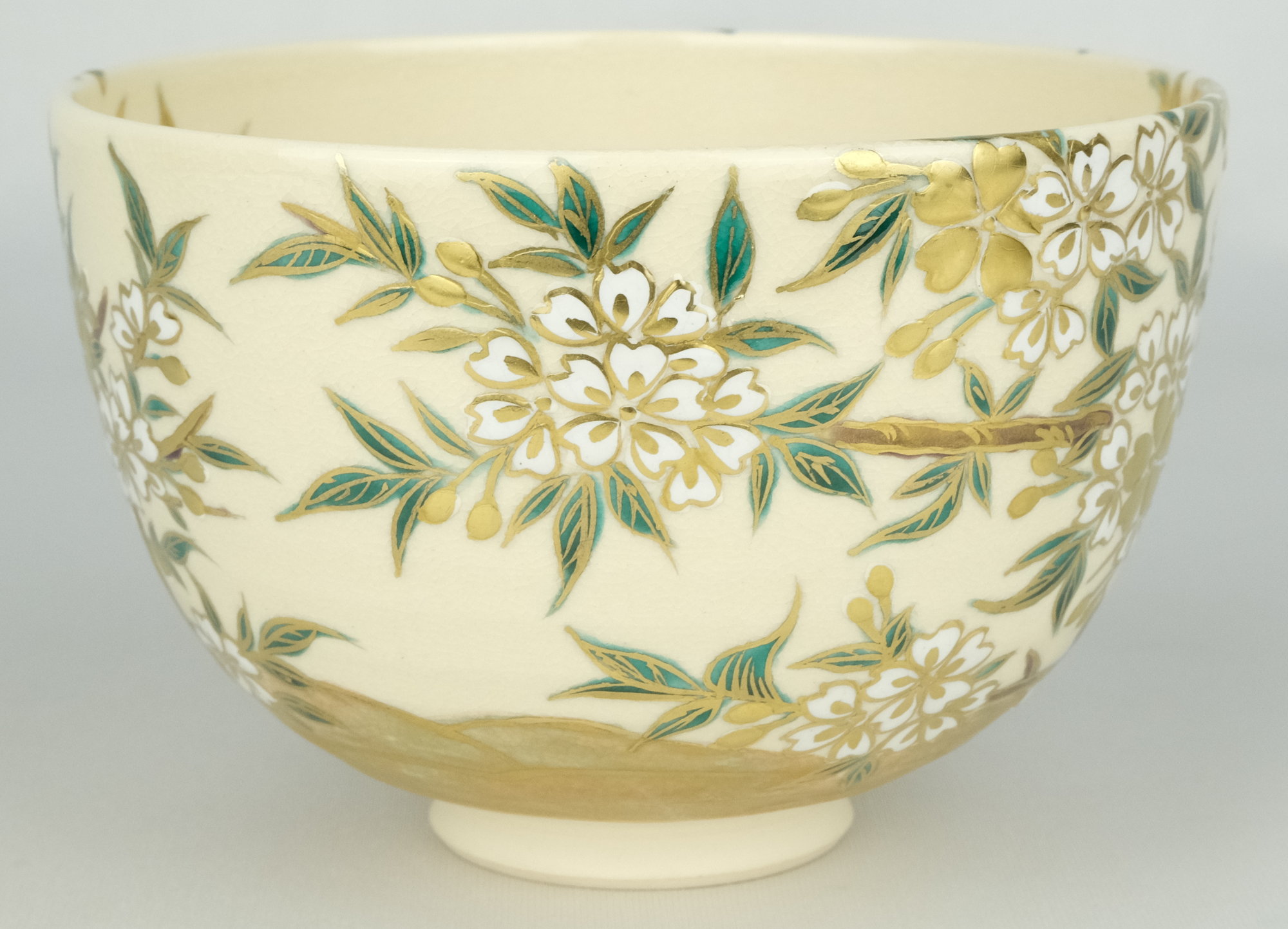栗山園オンライン通販部 / 【出物】 色絵桜花画茶碗 清閑寺窯